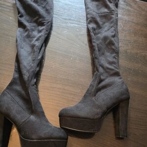 Women's Black Suede-Look Over-the-Knee Platform Boots Size 40